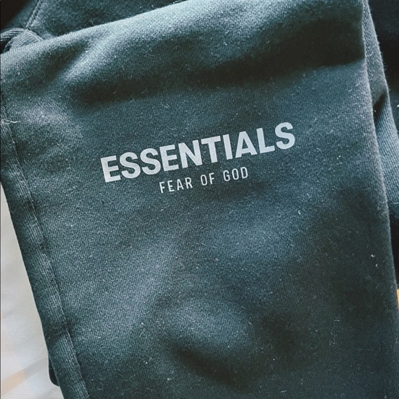 Essentials Fear of God Iron Limo Sweatpants - Picture 3 of 4